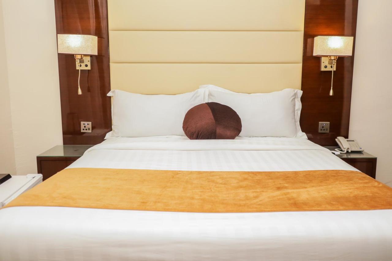 De Rembrandt Hotels And Suites Ikeja Exterior foto