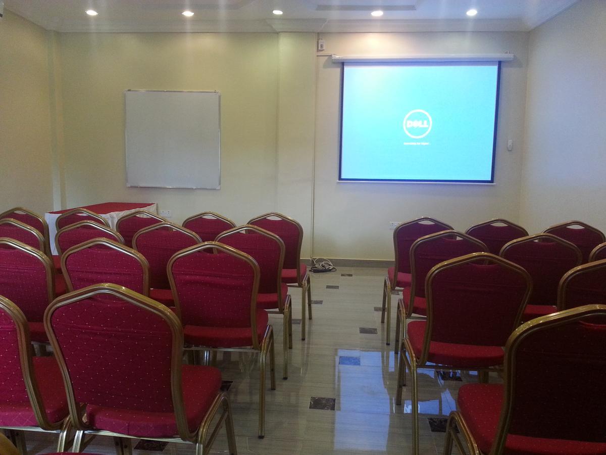 De Rembrandt Hotels And Suites Ikeja Exterior foto