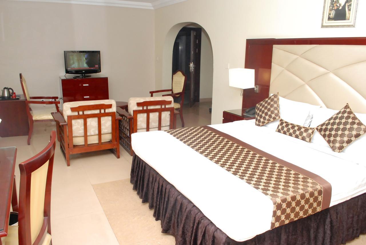 De Rembrandt Hotels And Suites Ikeja Exterior foto