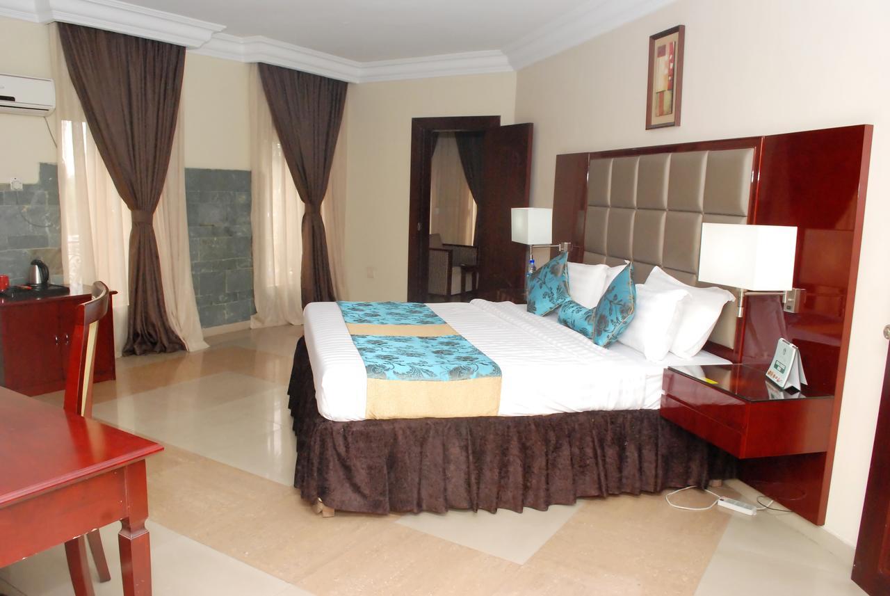 De Rembrandt Hotels And Suites Ikeja Exterior foto