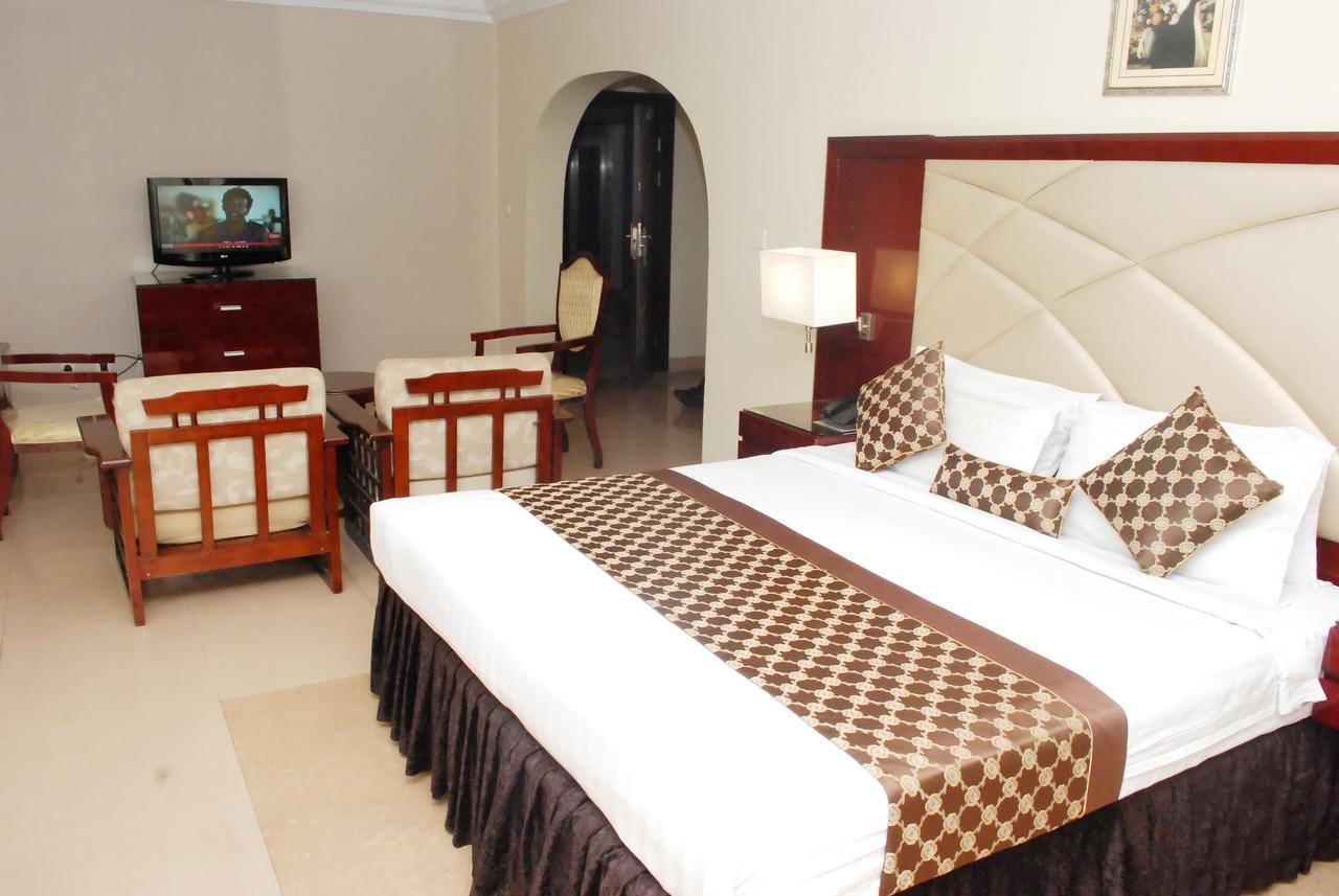 De Rembrandt Hotels And Suites Ikeja Exterior foto
