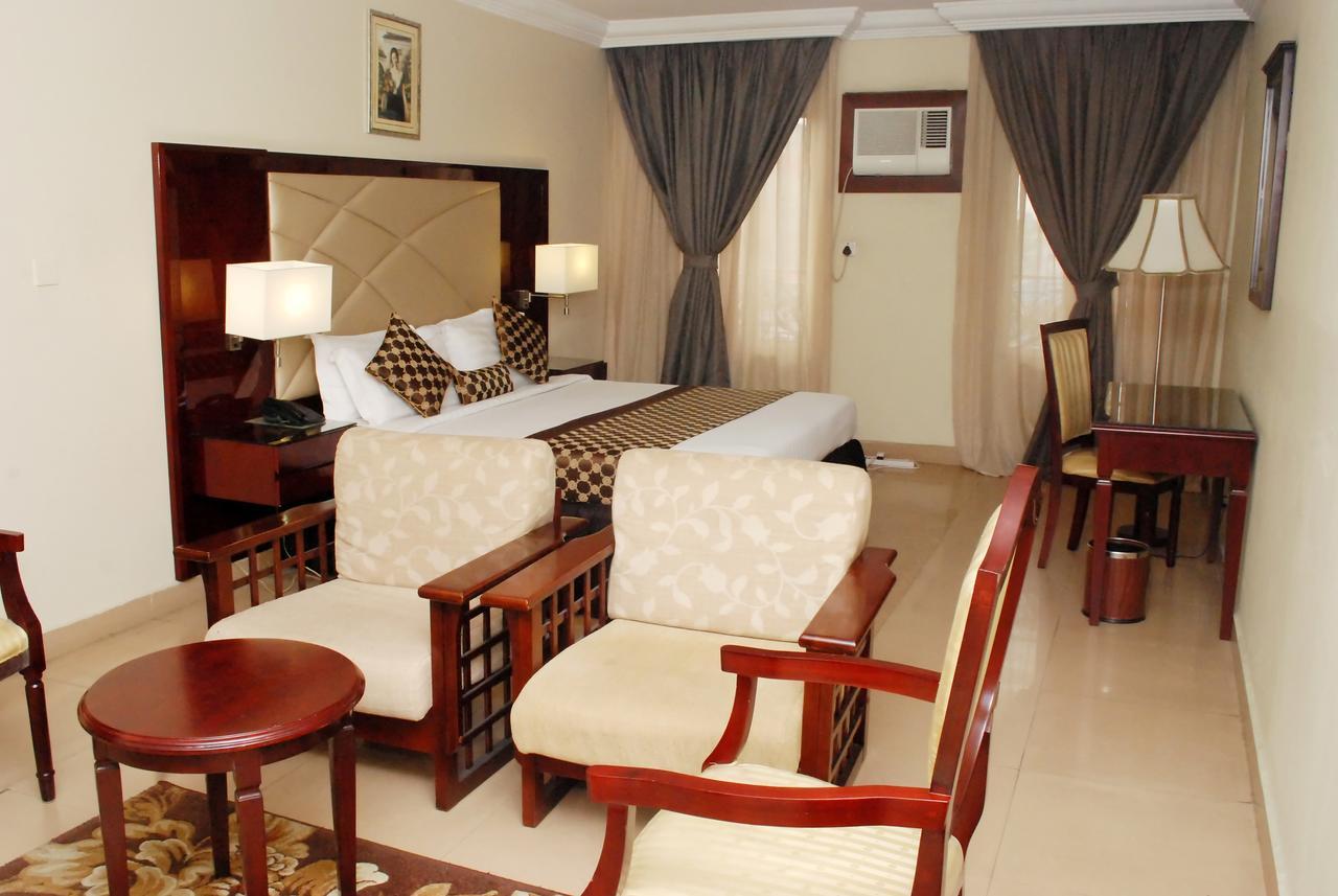 De Rembrandt Hotels And Suites Ikeja Exterior foto