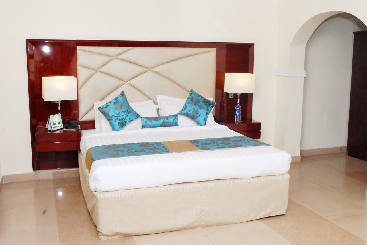 De Rembrandt Hotels And Suites Ikeja Exterior foto