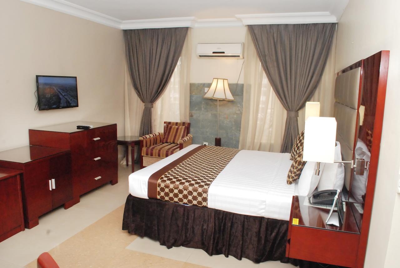 De Rembrandt Hotels And Suites Ikeja Exterior foto