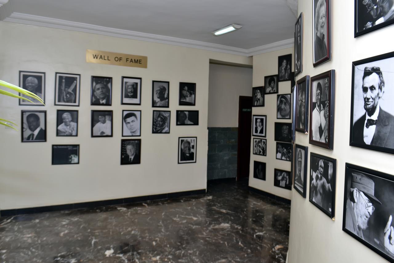 De Rembrandt Hotels And Suites Ikeja Exterior foto